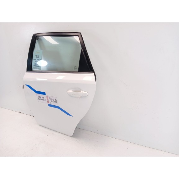 Recambio de puerta trasera izquierda para toyota auris (_e18_) 1.8 hybrid (zwe186_) referencia OEM IAM 6700402380  6711402180