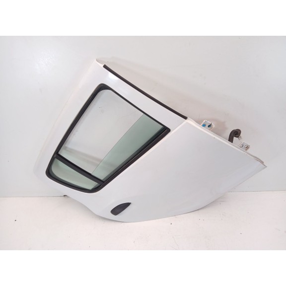 Recambio de puerta trasera derecha para dacia sandero ii tce 90 (b8m1, b8ma) referencia OEM IAM 821002434R  