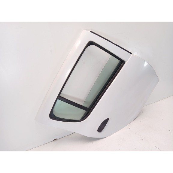 Recambio de puerta trasera derecha para dacia sandero ii tce 90 (b8m1, b8ma) referencia OEM IAM 821002434R  