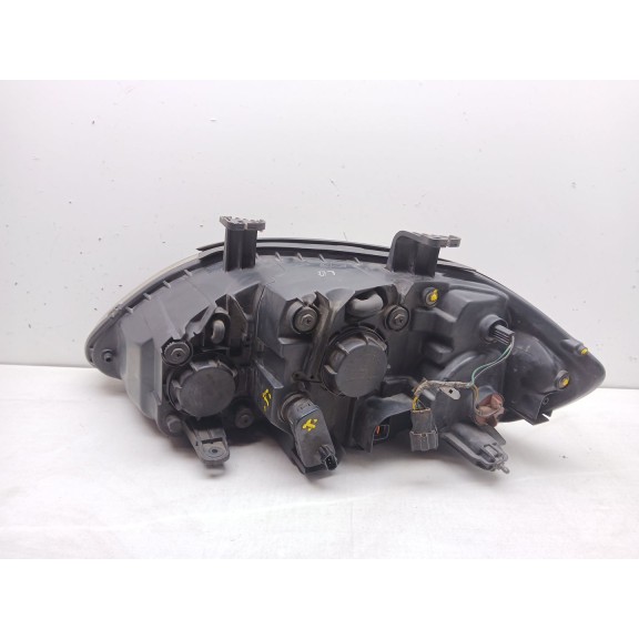 Recambio de faro derecho para ssangyong rodius i 2.7 xdi referencia OEM IAM   