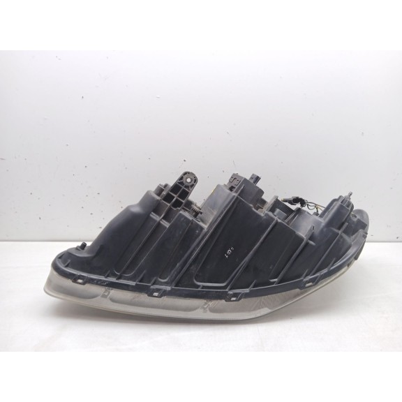 Recambio de faro derecho para ssangyong rodius i 2.7 xdi referencia OEM IAM   