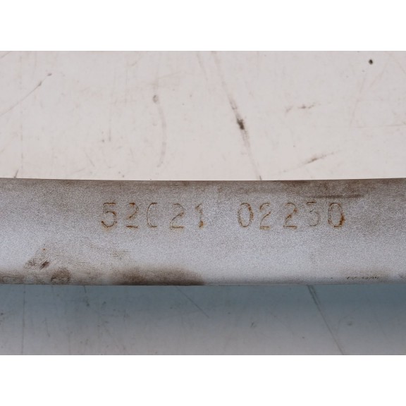 Recambio de refuerzo paragolpes delantero para toyota auris (_e18_) 1.8 hybrid (zwe186_) referencia OEM IAM 52C2102230  