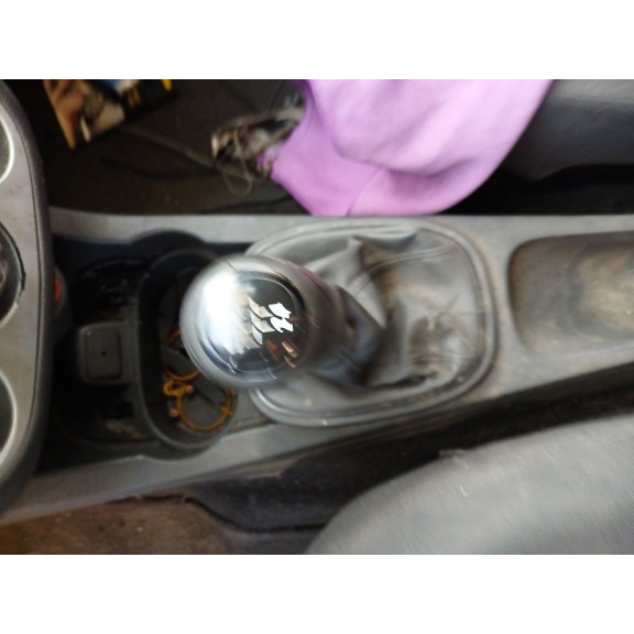 opel corsa d (s07) del año 2012