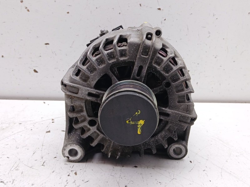 Recambio de alternador para bmw 3 (e90) 320 d referencia OEM IAM 8507624ai02 fg18s052 2608669D