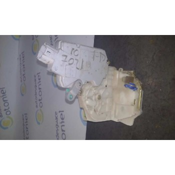 CERRADURA PUERTA TRASERA DERECHA 6 PIN