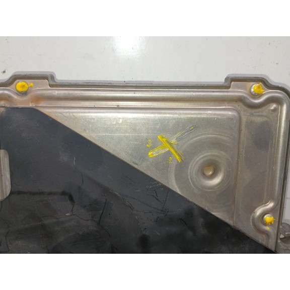 Recambio de centralita motor uce para renault scenic iii bose edition referencia OEM IAM   