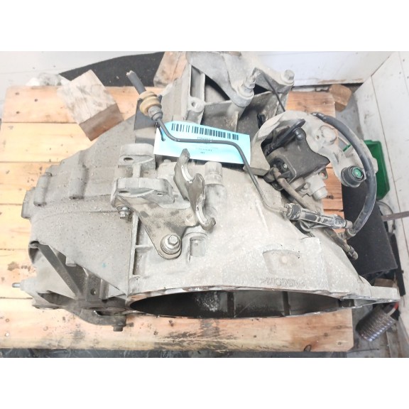 Recambio de caja cambios para ford kuga i 2.0 tdci referencia OEM IAM AV4R7002AA  