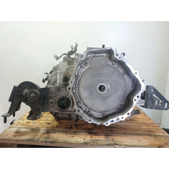 Recambio de caja cambios para toyota auris (_e18_) 1.8 hybrid (zwe186_) referencia OEM IAM 3JM  