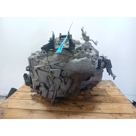 Recambio de caja cambios para toyota auris (_e18_) 1.8 hybrid (zwe186_) referencia OEM IAM 3JM  