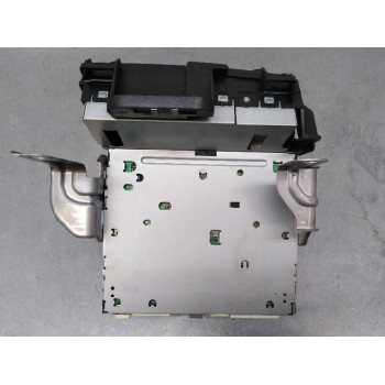 Recambio de sistema audio / radio cd para lexus ct 200h referencia OEM IAM 8612076140  