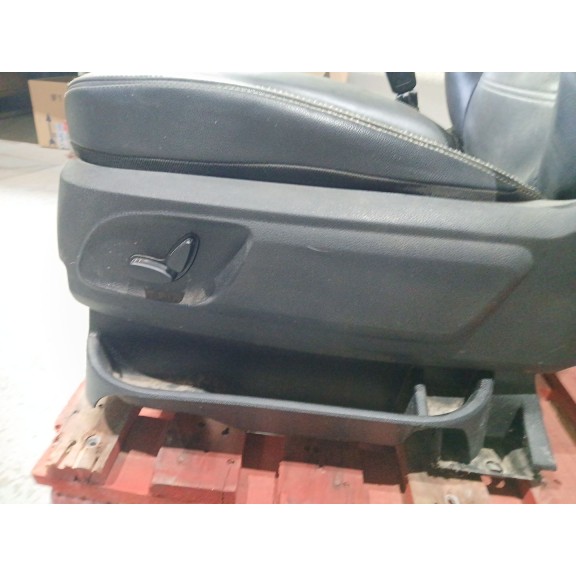 Recambio de asiento delantero izquierdo para ford kuga i 2.5 4x4 referencia OEM IAM   