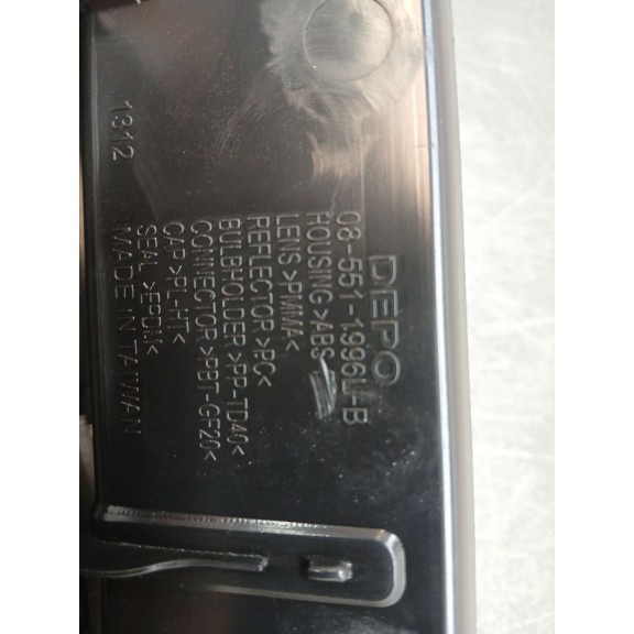 Recambio de piloto trasero izquierdo para dacia duster 1.5 dci diesel cat referencia OEM IAM 265550035r  