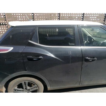 PUERTA TRASERA DERECHA 