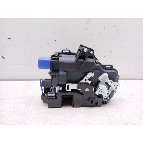 Recambio de cerradura puerta trasera derecha para seat ibiza (6l1) referencia OEM IAM 3B4839016AG  