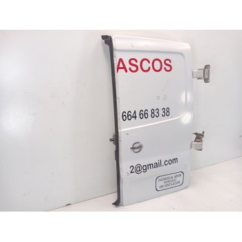 Recambio de puerta trasera derecha para nissan primastar furgoneta (x83) 2.0 dci 115 referencia OEM IAM   