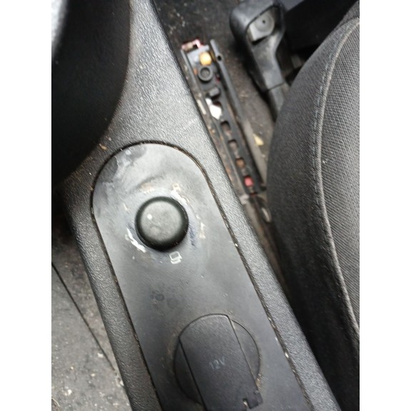 Recambio de retrovisor derecho para seat leon (1p1) 2.0 tdi 16v referencia OEM IAM   