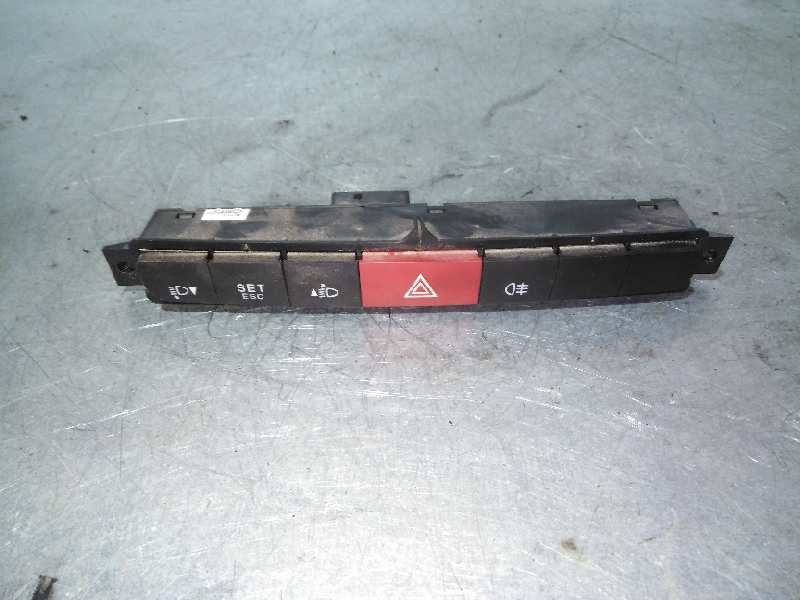 Recambio de warning para fiat doblo 1.3 16v jtd cat referencia OEM IAM 7354982000 30280319 