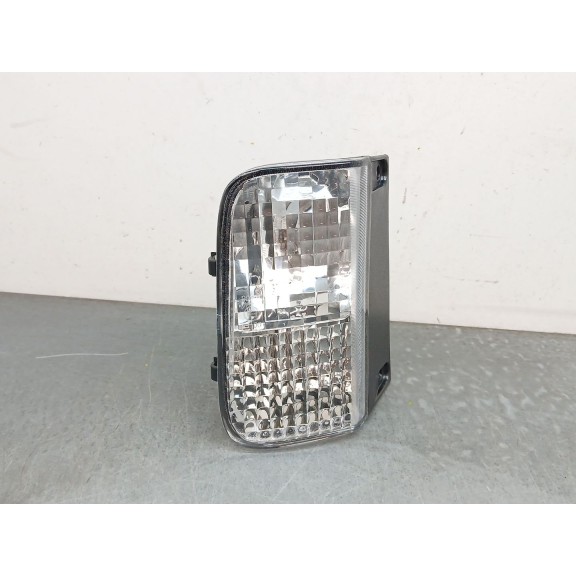 Recambio de faro antiniebla trasero derecho para opel vivaro referencia OEM IAM 2654000Q0A 8200968063 44193130