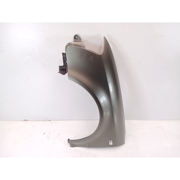 Recambio de aleta delantera izquierda para audi a4 b7 descapotable (8he) 2.0 tdi referencia OEM IAM 8H0821105B  