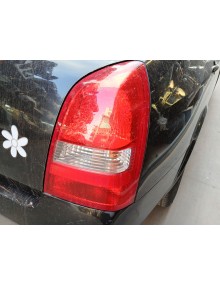 Recambio de piloto trasero derecho para nissan primera (p12) 1.6 referencia OEM IAM 89025237   2