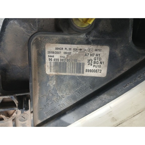 Recambio de faro derecho para peugeot 207 sw (wk_) 1.6 hdi referencia OEM IAM   620695