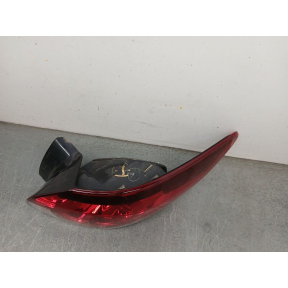 Recambio de piloto trasero derecho para mazda 6 station wagon (gj, gl) 2.2 d referencia OEM IAM GHP951150  