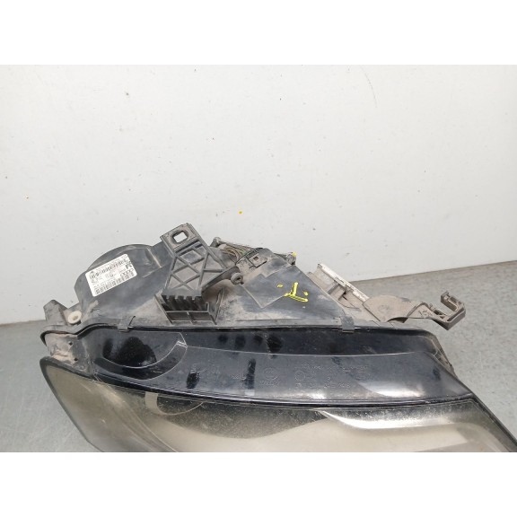 Recambio de faro derecho para audi a4 b8 (8k2) 2.0 tdi referencia OEM IAM 8K0941004C  