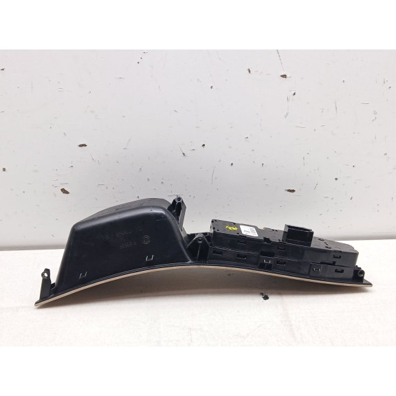 Recambio de mando elevalunas delantero izquierdo para bmw 5 (f10) 520 d referencia OEM IAM 924195501  