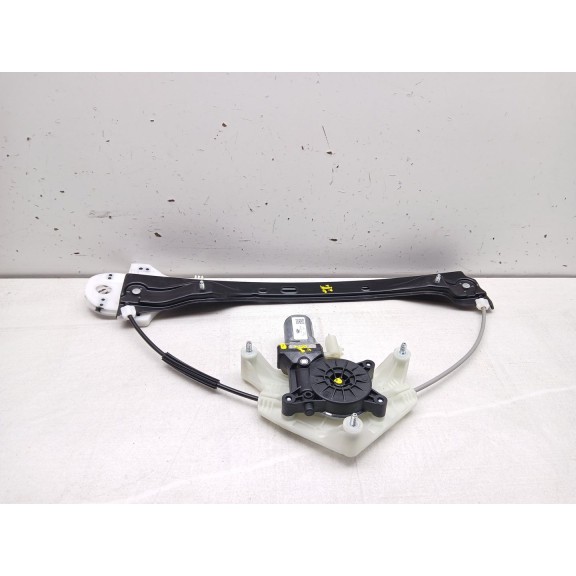 Recambio de elevalunas trasero derecho para omoda 5 referencia OEM IAM 55400969aa  