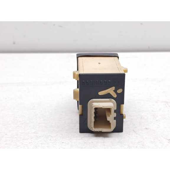 Recambio de mando elevalunas delantero izquierdo para jeep cherokee (kj) 2.4 cat referencia OEM IAM 56010695aa  