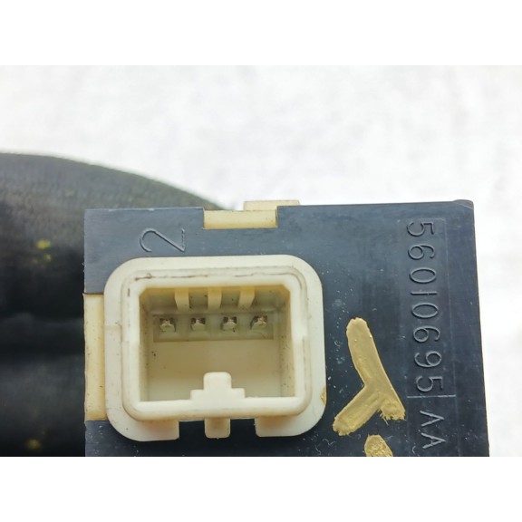 Recambio de mando elevalunas delantero izquierdo para jeep cherokee (kj) 2.4 cat referencia OEM IAM 56010695aa  