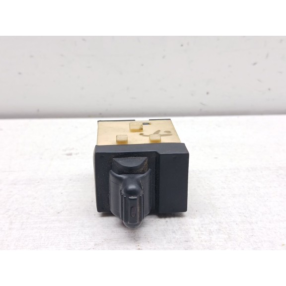 Recambio de mando elevalunas delantero izquierdo para jeep cherokee (kj) 2.4 cat referencia OEM IAM 56010695aa  