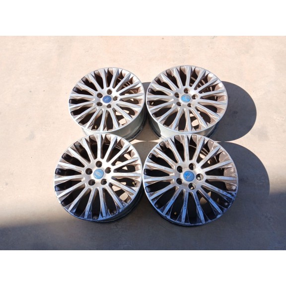 Recambio de juego llantas para ford focus iii sedán 1.6 tdci referencia OEM IAM 7JX17H2 ET50 x4 17 PULGADAS