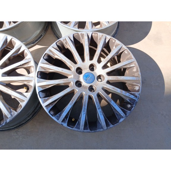 Recambio de juego llantas para ford focus iii sedán 1.6 tdci referencia OEM IAM 7JX17H2 ET50 x4 17 PULGADAS