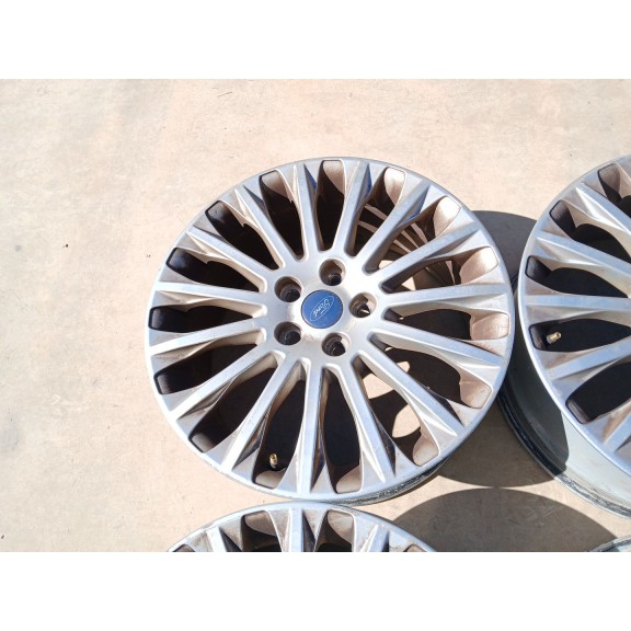 Recambio de juego llantas para ford focus iii sedán 1.6 tdci referencia OEM IAM 7JX17H2 ET50 x4 17 PULGADAS