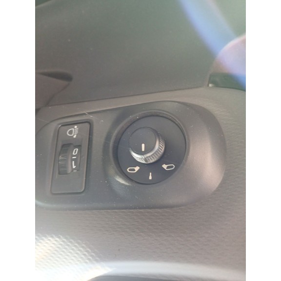 Recambio de retrovisor derecho para citroën c4 cactus 1.2 vti 82 referencia OEM IAM   