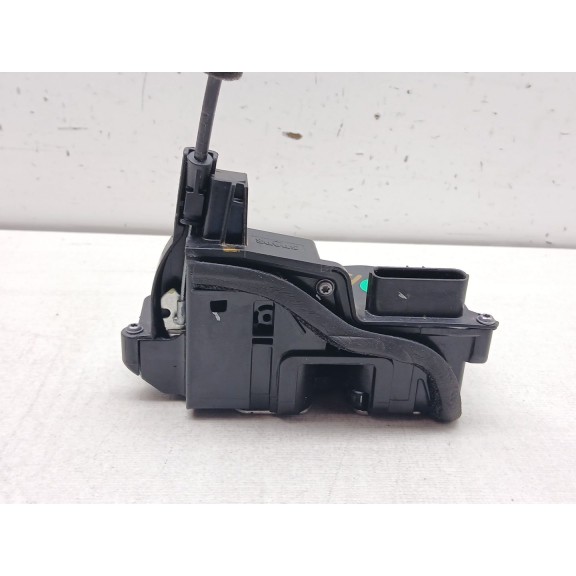 Recambio de cerradura puerta delantera derecha para omoda 5 referencia OEM IAM 554001266aa  