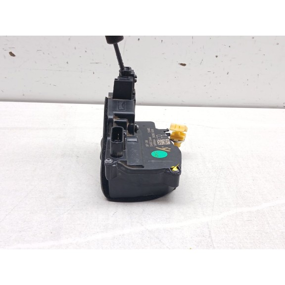 Recambio de cerradura puerta delantera derecha para omoda 5 referencia OEM IAM 554001266aa  