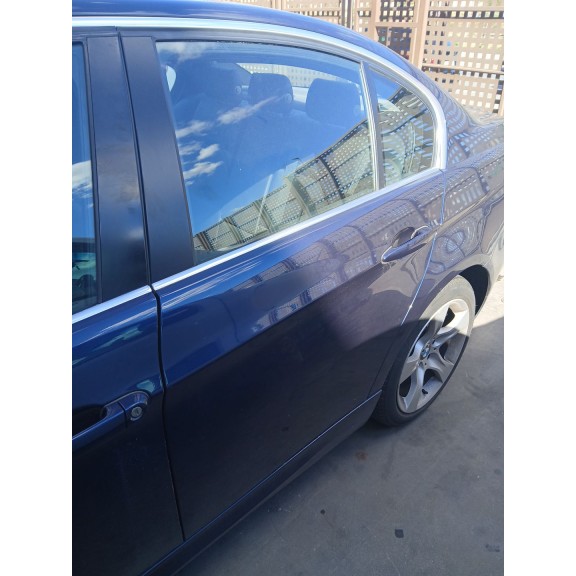 Recambio de puerta trasera izquierda para bmw 3 (e90) 320 d referencia OEM IAM   