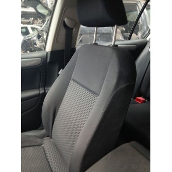 ASIENTO DELANTERO DERECHO 