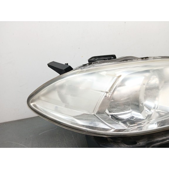 Recambio de faro derecho para honda fr-v (be) 2.2 i ctdi (be5) referencia OEM IAM   