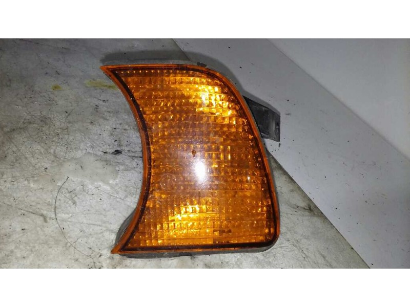 Recambio de piloto delantero izquierdo para bmw serie 5 berlina (e34) 525td referencia OEM IAM 155243  