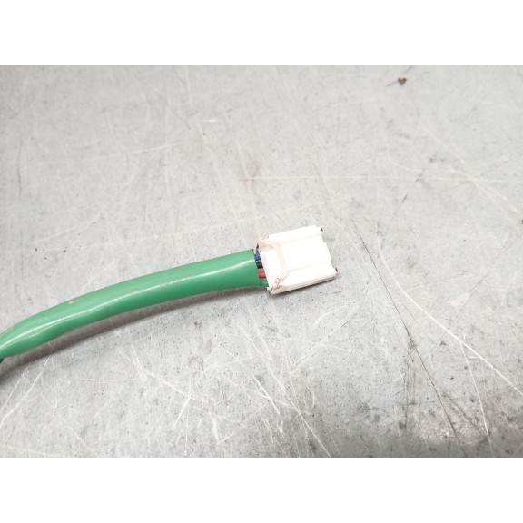 Recambio de piloto trasero derecho para toyota auris (_e18_) 1.8 hybrid (zwe186_) referencia OEM IAM 1867102  