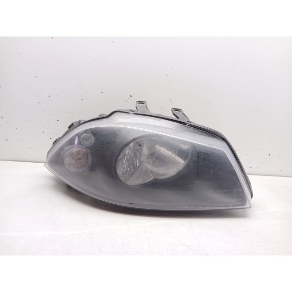 Recambio de faro derecho para seat ibiza iii (6l1) 1.9 sdi referencia OEM IAM 6L1941752M 4451115r 