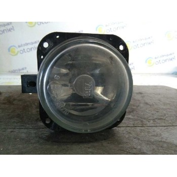 FARO ANTINIEBLA DERECHO NO TIENE MANO 