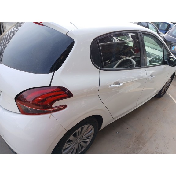 peugeot 208 i (ca_, cc_) del año 2018