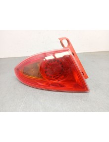 Recambio de piloto trasero izquierdo para seat leon (1p1) 1.6 tdi referencia OEM IAM 1P0945095F  