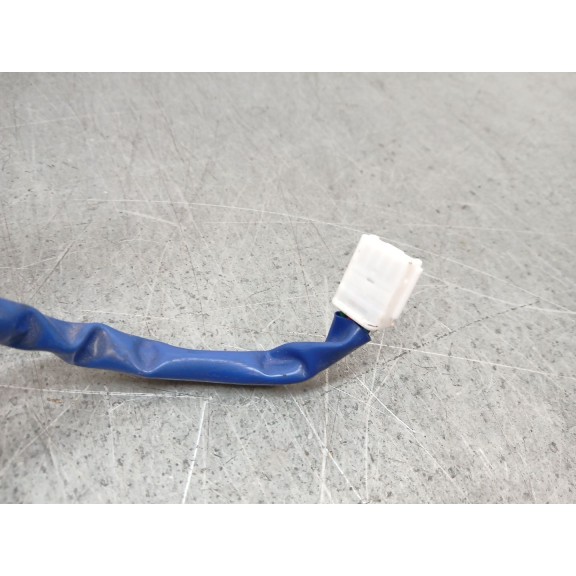 Recambio de piloto trasero izquierdo para toyota auris (_e18_) 1.8 hybrid (zwe186_) referencia OEM IAM   