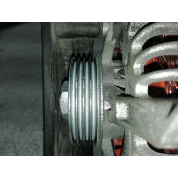 Recambio de alternador para fiat punto berlina (176) 60 sx referencia OEM IAM 63321281 4 CANALES 75A
