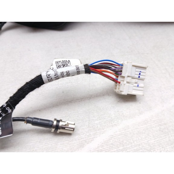 Recambio de retrovisor derecho para omoda 5 referencia OEM IAM 292576054 CON CAMARA ABATIBLE